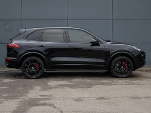 Внедорожник Porsche Cayenne 2015 года, 4000000 рублей, Краснодар