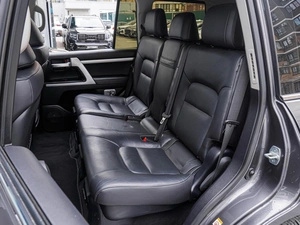 Внедорожник Toyota Land Cruiser 2019 года, 7350000 рублей, Краснодар