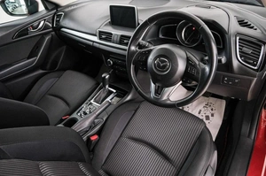 Хетчбэк Mazda Axela 2015 года, 1499000 рублей, Красноярск