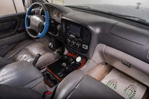 Внедорожник Toyota Land Cruiser 2002 года, 2449000 рублей, Томск