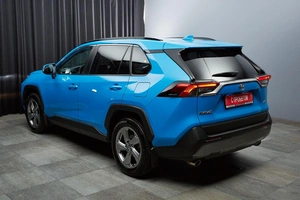 Внедорожник Toyota RAV4 2019 года, 3578000 рублей, Красноярск