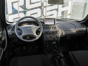 Внедорожник ВАЗ (LADA) Niva Travel 2024 года, 1075000 рублей, Краснодар