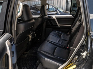 Внедорожник Toyota Land Cruiser Prado 2012 года, 2630000 рублей, Краснодар