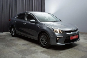 Седан Kia Rio 2019 года, 1350000 рублей, Красноярск