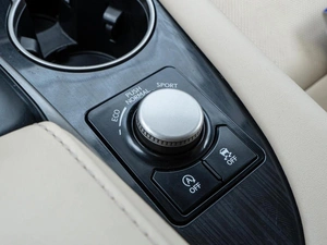 Внедорожник Lexus RX 2017 года, 3699000 рублей, Волгоград