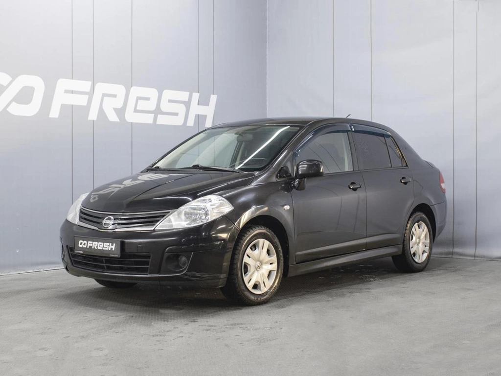 Седан Nissan Tiida 2012 года, 745000 рублей, Омск