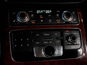 Седан Audi A8 2011 года, 1799000 рублей, Воронеж