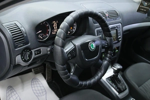 Универсал Skoda Octavia 2009 года, 658000 рублей, Солонцы