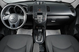 Хетчбэк Kia Soul 2011 года, 1059000 рублей, Тюмень