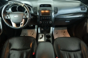 Внедорожник Kia Sorento 2012 года, 1549000 рублей, Омск