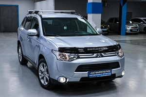 Внедорожник Mitsubishi Outlander 2012 года, 1458000 рублей, Солонцы