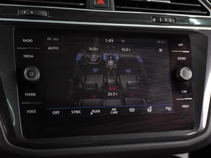 Внедорожник Volkswagen Tiguan 2018 года, 2703000 рублей, Воронеж