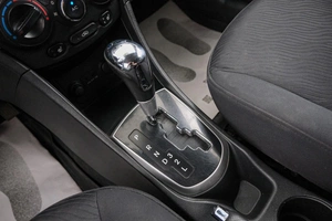 Седан Hyundai Solaris 2011 года, 799000 рублей, Красноярск