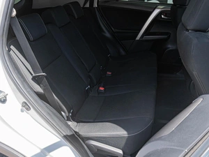 Внедорожник Toyota RAV4 2017 года, 1598000 рублей, Краснодар