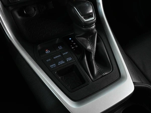 Внедорожник Toyota RAV4 2020 года, 3399000 рублей, Аксай