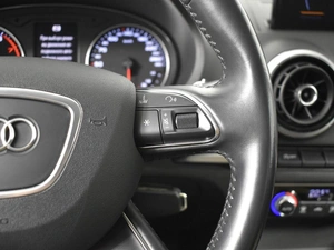 Седан Audi A3 2015 года, 1535900 рублей, Казань