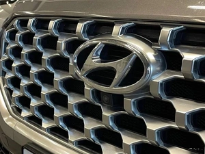 Внедорожник Hyundai Santa Fe 2021 года, 3597000 рублей, Красноярск