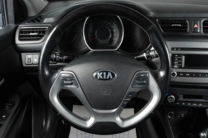 Седан Kia Rio 2016 года, 1099000 рублей, Тюмень