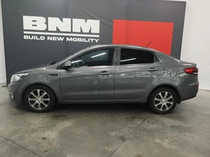 Седан Kia Rio 2016 года, 1370000 рублей, Курск