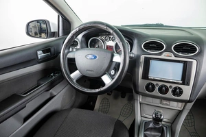 Хетчбэк Ford Focus 2011 года, 609000 рублей, Пермь