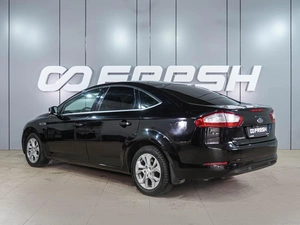 Седан Ford Mondeo 2013 года, 949000 рублей, Воронеж