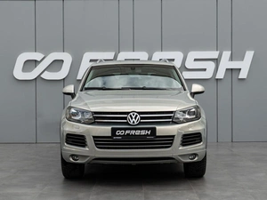 Внедорожник Volkswagen Touareg 2012 года, 1845000 рублей, Краснодар