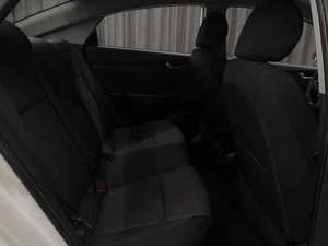 Седан Hyundai Solaris 2019 года, 990000 рублей, Красноярск