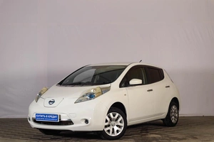 Хетчбэк Nissan Leaf 2014 года, 679000 рублей, Тюмень
