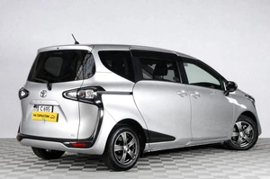 Минивэн Toyota Sienta 2021 года, 1539000 рублей, Челябинск