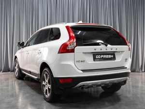 Внедорожник Volvo XC60 2011 года, 1495000 рублей, Тюмень
