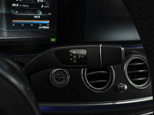 Седан Mercedes-benz E-класс 2019 года, 3275000 рублей, Ставрополь