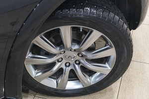 Внедорожник Infiniti QX56 2012 года, 2469000 рублей, Новокузнецк