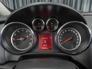 Хетчбэк Opel Astra GTC 2013 года, 875000 рублей, Тюмень