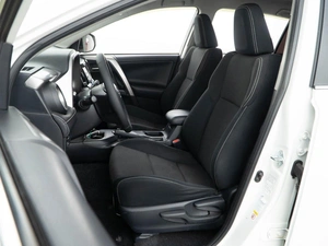 Внедорожник Toyota RAV4 2015 года, 2193055 рублей, Москва