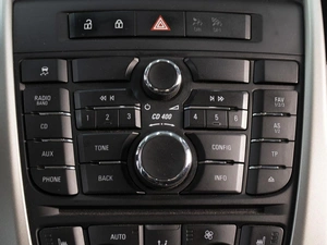 Хетчбэк Opel Astra 2011 года, 640000 рублей, Омск
