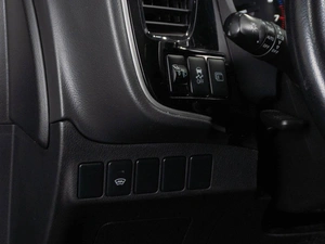 Внедорожник Mitsubishi Outlander 2016 года, 1899000 рублей, Тюмень