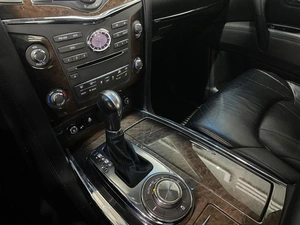 Внедорожник Infiniti QX56 2010 года, 2180000 рублей, Ярославль