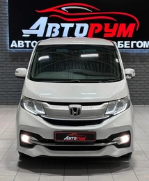 Минивэн Honda Stepwgn 2017 года, 1897000 рублей, Красноярск