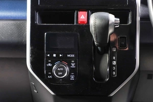 Минивэн Toyota Roomy 2018 года, 1179000 рублей, Новосибирск