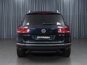 Внедорожник Volkswagen Touareg 2015 года, 2540000 рублей, Ставрополь