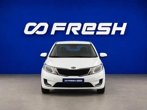 Хетчбэк Kia Rio 2014 года, 999999 рублей, Москва