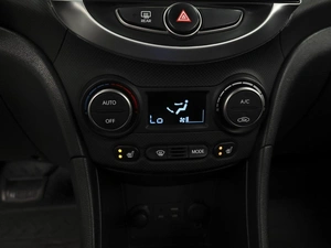 Седан Hyundai Solaris 2016 года, 1134000 рублей, Ставрополь