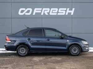 Седан Volkswagen Polo 2017 года, 990000 рублей, Краснодар