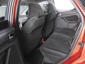 Хетчбэк Ford Focus 2006 года, 499000 рублей, Ростов-на-Дону