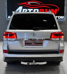 Внедорожник Toyota Land Cruiser 2018 года, 6900000 рублей, Красноярск