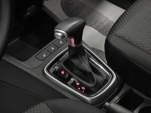 Хетчбэк Kia Rio X 2021 года, 1749000 рублей, Красноярск