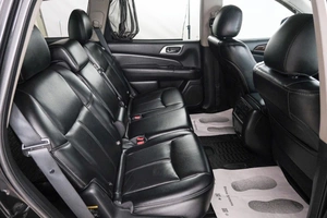 Внедорожник Nissan Pathfinder 2015 года, 1989000 рублей, Красноярск