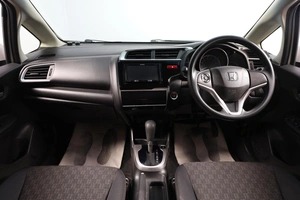 Хетчбэк Honda Fit 2017 года, 1189000 рублей, Новосибирск