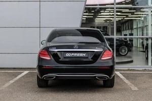 Седан Mercedes-benz E-класс 2018 года, 2890000 рублей, Ярославль