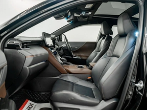 Внедорожник Toyota Harrier 2022 года, 4305000 рублей, Красноярск
